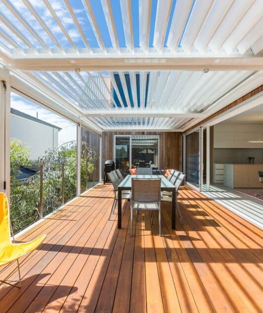 Louvretec Perth Opening Roof