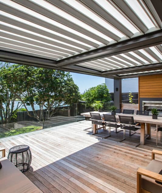 Louvretec Perth Opening Roof